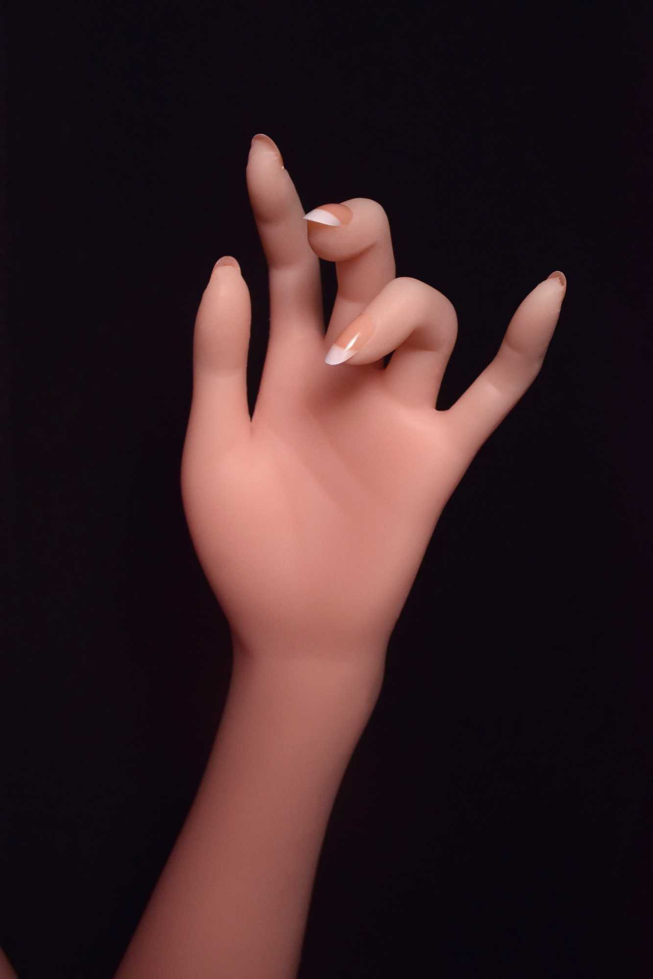 4-fingers-01.jpg